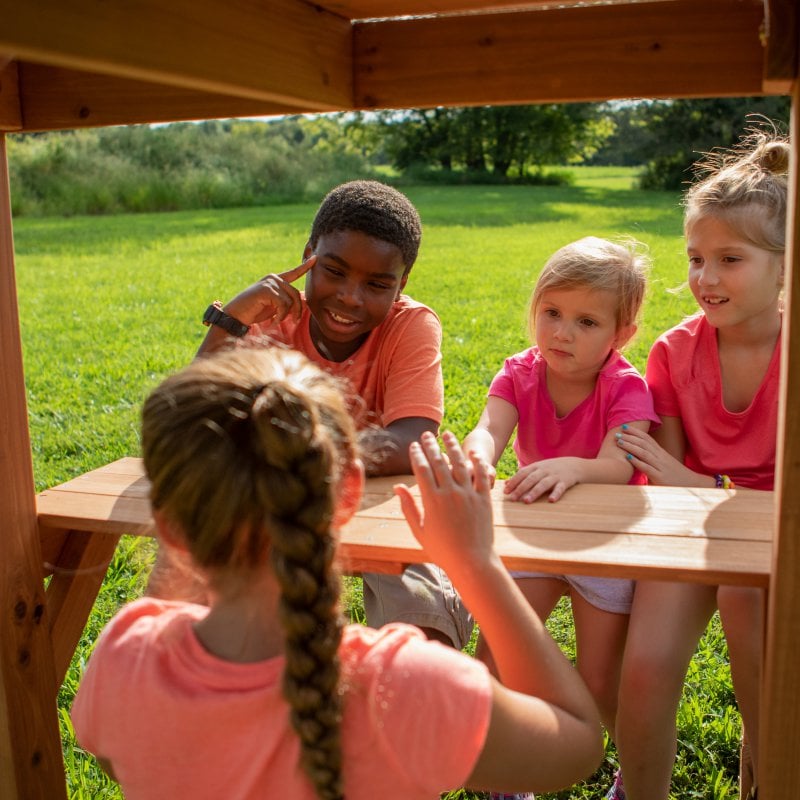 Drewniany Plac Zabaw Belmont 6w1 ze Zjeżdżalnią i Piaskownicą BACKYARD DISCOVERY