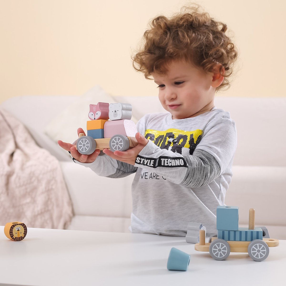 Drewniana Kolejka z Wagonikami i Zwierzątkami do Ciągnięcia Montessori VIGA PolarB – zdjęcie 18