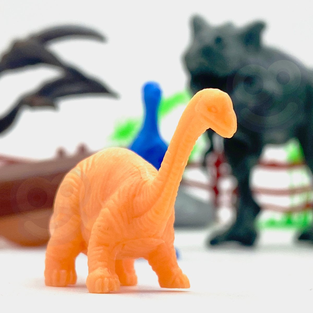 Zestaw Figurki Dinozaury 40 el. WOOPIE