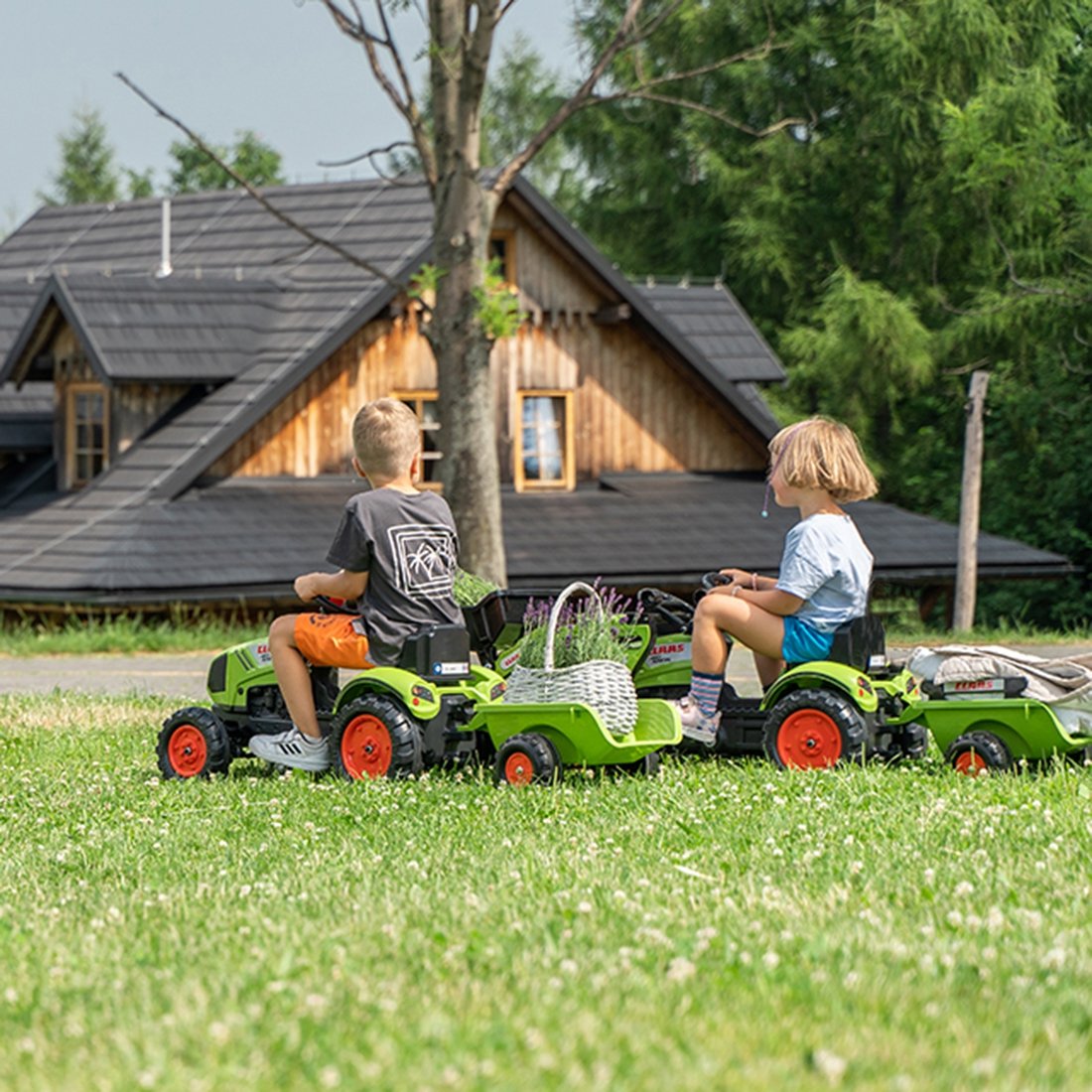 Falk Traktor Claas z Przyczepą i Łyżką na pedały
