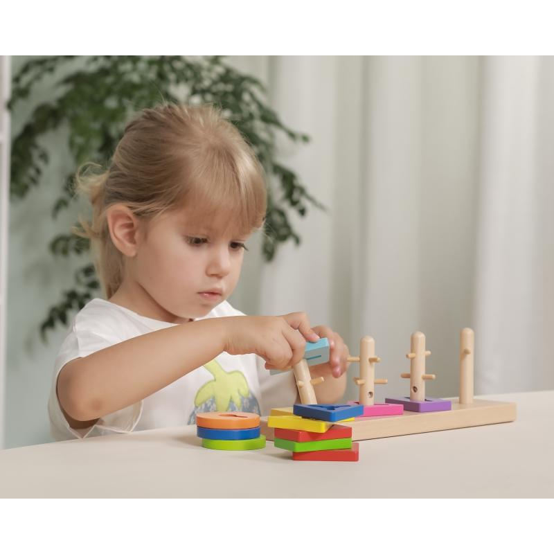Drewniane klocki Viga Toys z sorterem kształtów Montessori