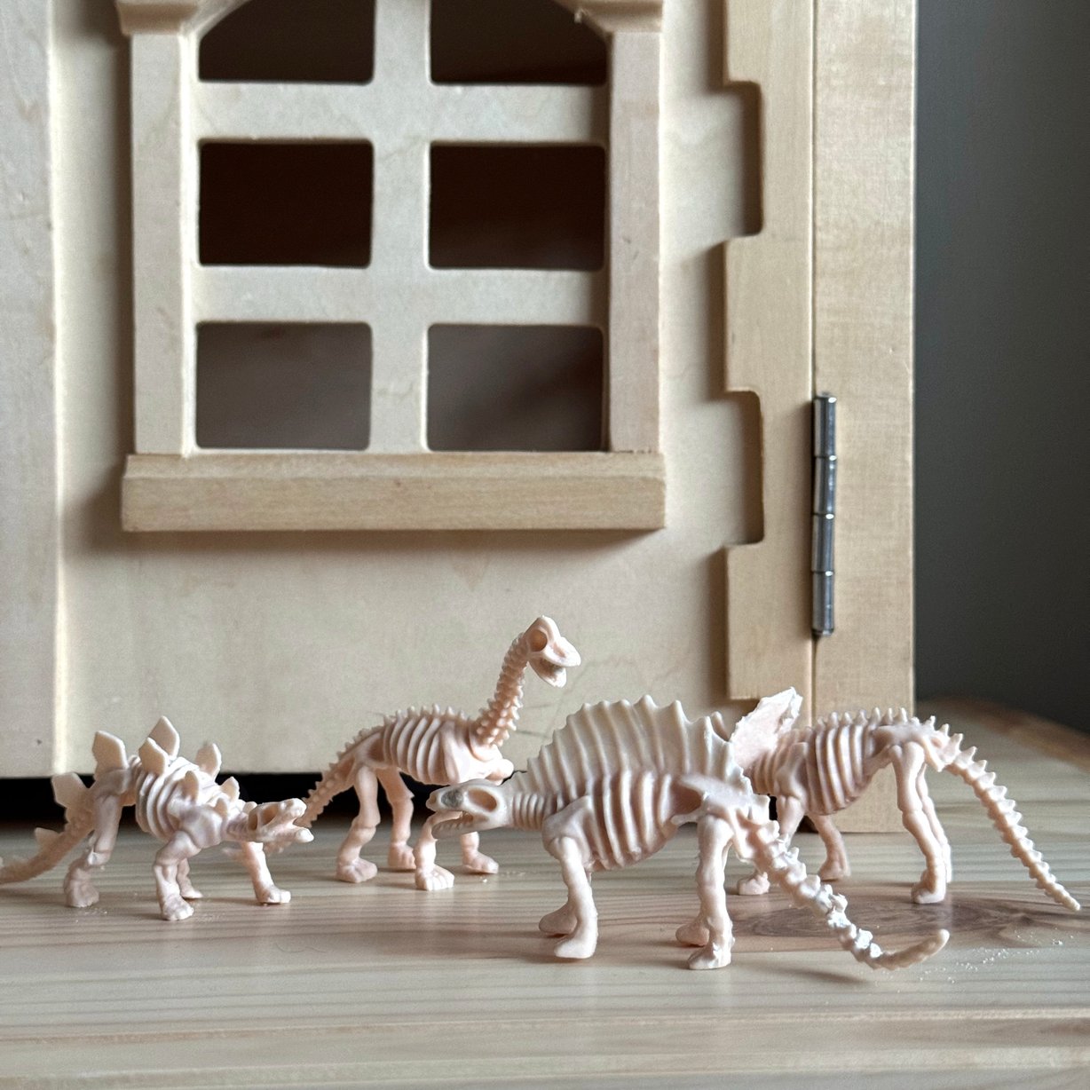 Wykopalisko "Mały Archeolog" 6 Szkieletów Dinozaurów WOOPIE – zdjęcie 10