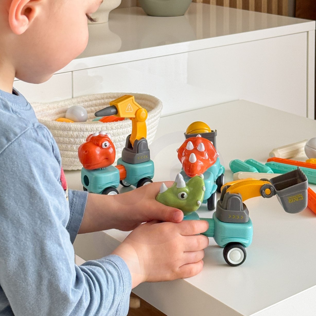Klocki Magnetyczne Dinozaury Konstrukcyjne 84 el. WOOPIE – zdjęcie 19