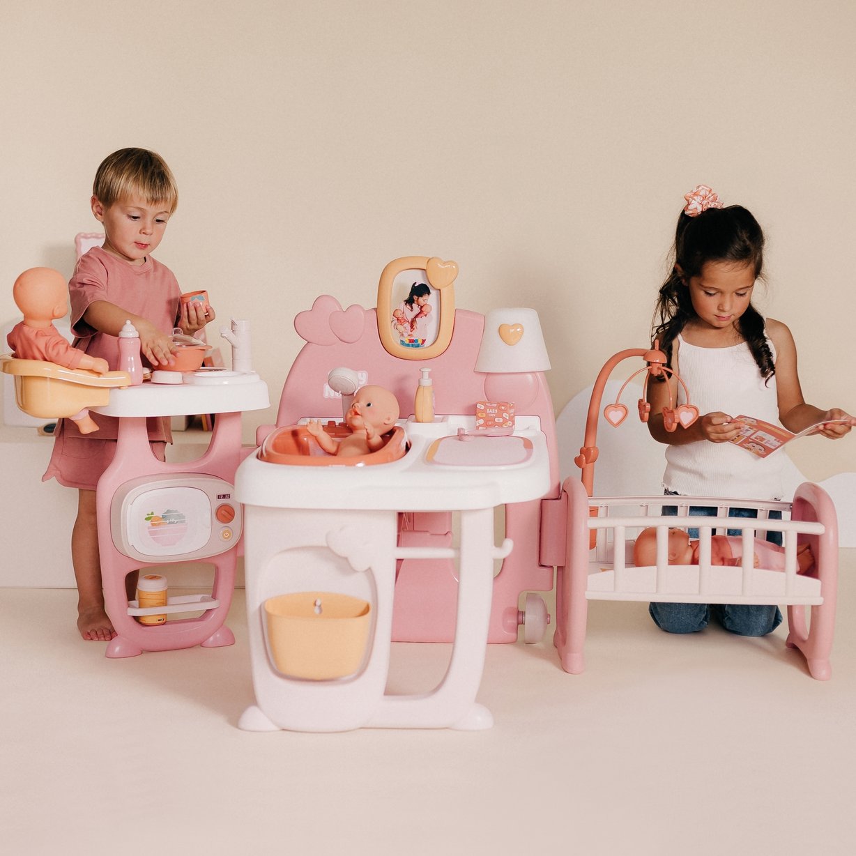 Baby Nurse Elektroniczny Kącik Opiekunki SMOBY