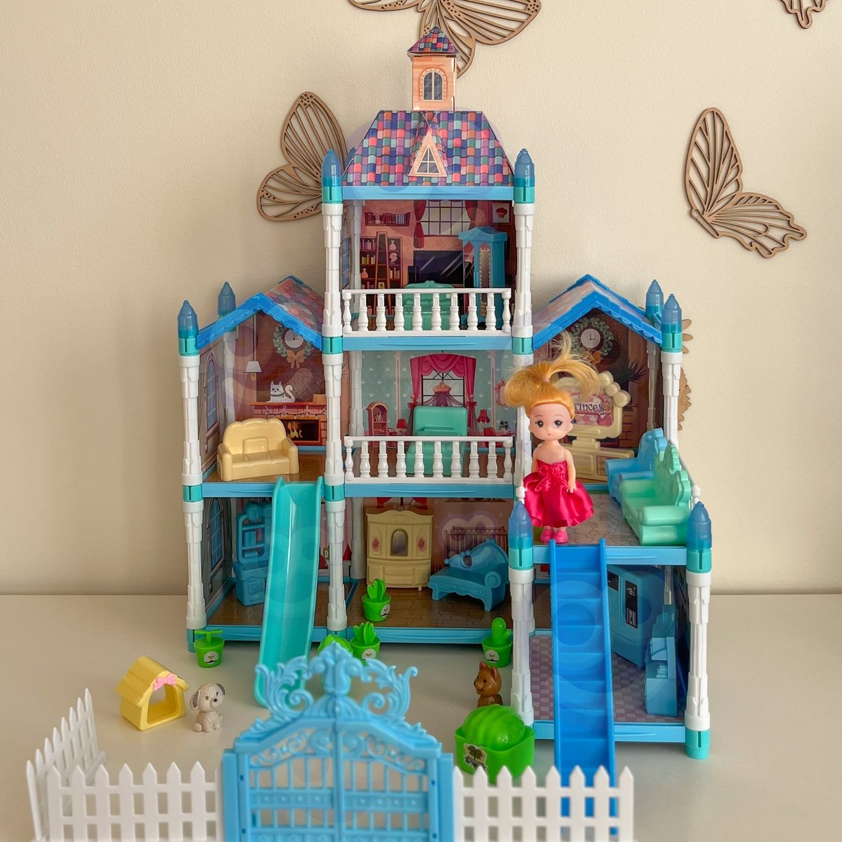 Trzypiętrowy Domek dla Lalek Zimowy Ogród z Lalką i Świecącymi Dekoracjami 191 el. WOOPIE