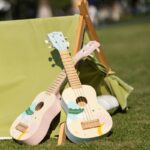 CLASSIC WORLD Drewniane Ukulele Gitara dla Dzieci Różowe