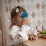 Tooky Toy Edukacyjne Pudełko Montessori Sorter Puzzle Liczydło Nauka Kolorów Ułamków 6w1 od 2 lat