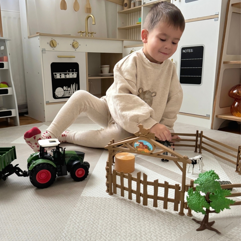 WOOPIE Zestaw Mini Farma Traktor Zwierzęta Osada Farma Rolnik 1:24 WOOPIE Zestaw Mini Farma Traktor Zwierzęta Osada Farma Rolnik 1:24