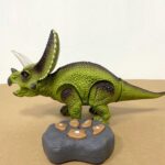 WOOPIE-Dinozaur-Zdalnie-Sterowany-RC-Robot-Triceratops-2
