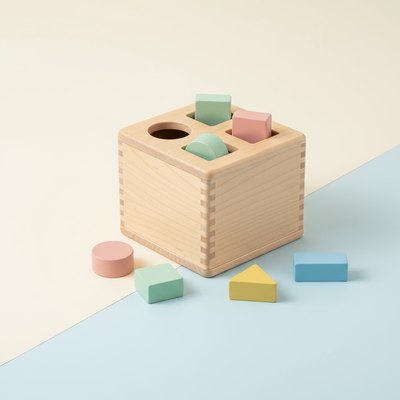 Edukacja i Montessori — zabawki dla dzieci